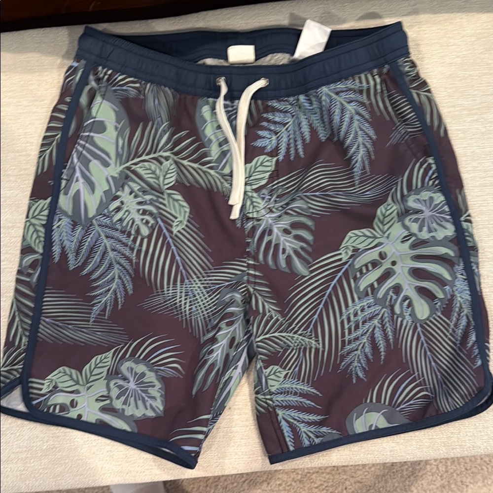 Fair Harbor Green and Blue Boys XL Board Shorts Quick-Dry Swimwear